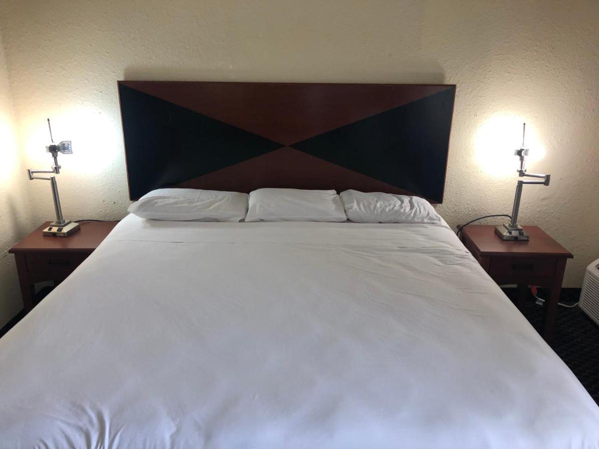 Petersburg Va Hotel ภายนอก รูปภาพ